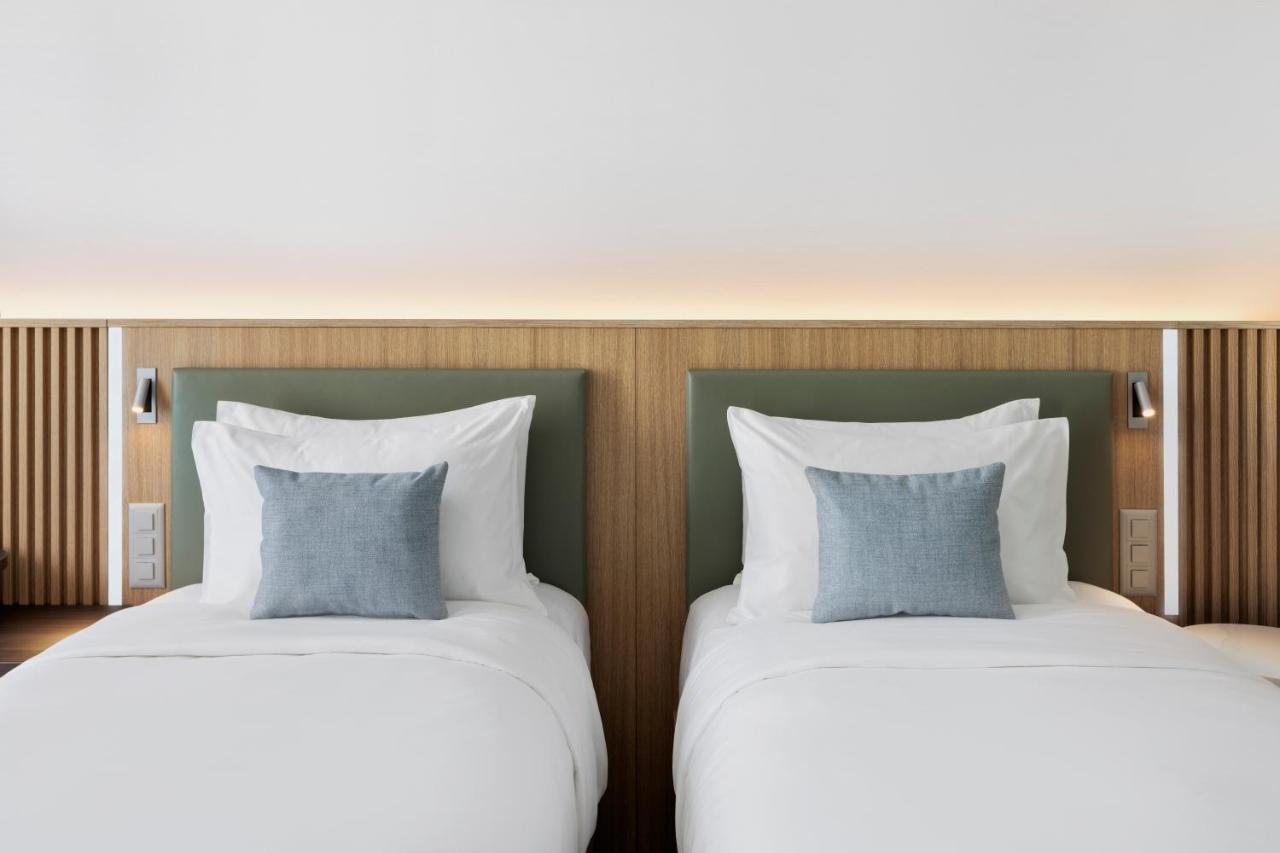 Hotel Courtyard By Marriott Biel Bienne Exterior foto