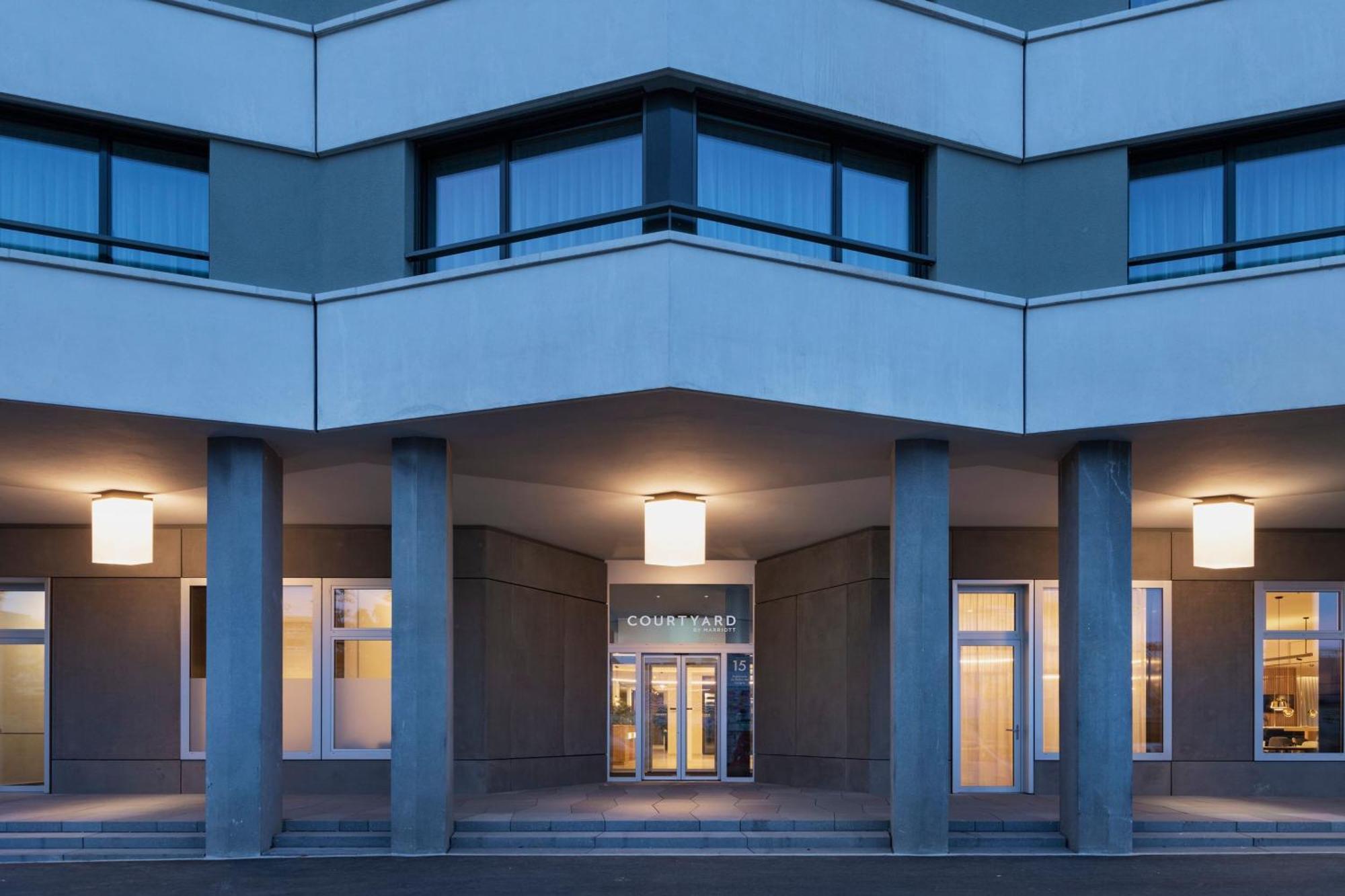 Hotel Courtyard By Marriott Biel Bienne Exterior foto